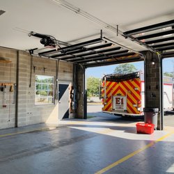 Richmond Hill Fire Department Station 1 - Fire truck came back after rescue