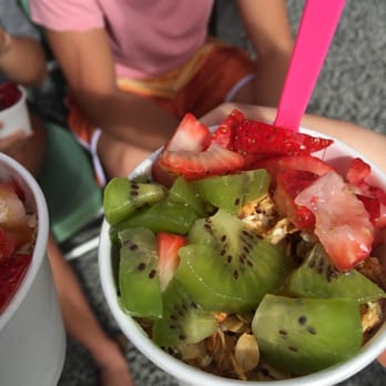 Ono Yo - Strawberry kiwi - Ice Cream & Frozen Yogurt Near Me - Kahuku, Hawaii Ono Yo - Strawberry kiwi - Ice Cream & Frozen Yogurt Near Me - Kahuku, Hawaii