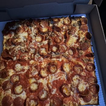 Pizza Nerds - Pep sausage and extra cheese - Pizza Near Me - Gahanna, Ohio Pizza Nerds - Pep sausage and extra cheese - Pizza Near Me - Gahanna, Ohio