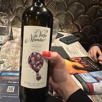 Viana - Viana Barcelona: wine selection is good - Spanish Near Me - Barcelona, B Viana - Viana Barcelona: wine selection is good - Spanish Near Me - Barcelona, B