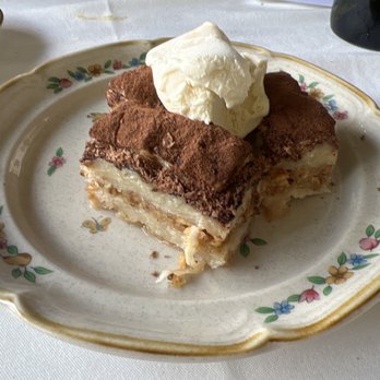 Jass Kitchen - Desert - Wine Bars Near Me - Miami, Florida Jass Kitchen - Desert - Wine Bars Near Me - Miami, Florida