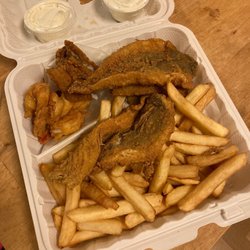 3-piece whiting + 5 large fried shrimp + fries combo