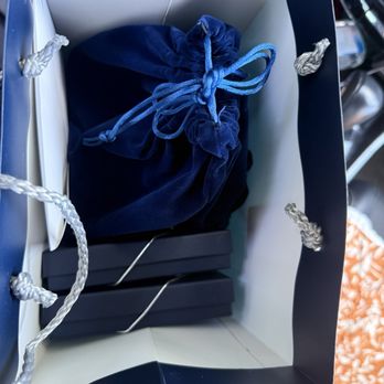 West Coast - Pet Cremation Services Near Me - Sun Valley, California