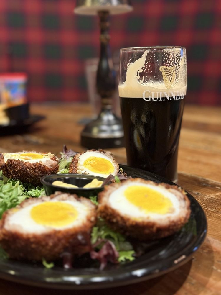 Bear & Crown - wedding in Sacramento, CA