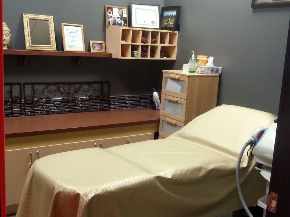 Laser Hair Removal Room Yelp