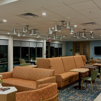 Hampton Inn & Suites Cadillac - Lobby/Breakfast area - Hotels Near Me - Cadillac, Michigan Hampton Inn & Suites Cadillac - Lobby/Breakfast area - Hotels Near Me - Cadillac, Michigan