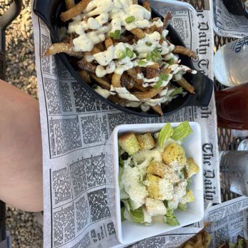 Three Notch'd Brewery, Distillery & Craft Kitchen- Nelson County - Girl dinner : Side salad and truffle fries - Brewpubs Near Me - Nellysford, Virginia Three Notch'd Brewery, Distillery & Craft Kitchen- Nelson County - Girl dinner : Side salad and truffle fries - Brewpubs Near Me - Nellysford, Virginia