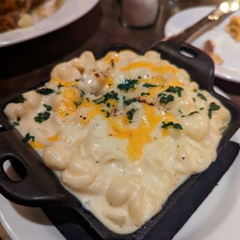 Old Skool Cafe - Macaroni and Cheese - Soul Food Near Me - San Francisco, California