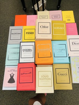 Barnes & Noble by null