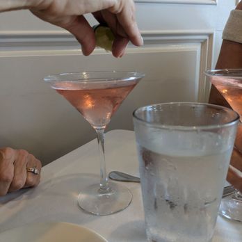 La Dolce Vita - Cosmo - Italian Near Me - Belmar, New Jersey