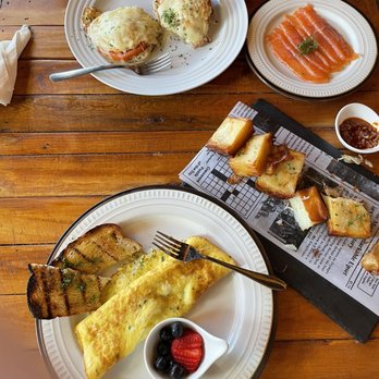 Farmhouse Cafe - Omelet with toast. Breakfast sandwich with the potatoes. - Breakfast & Brunch Near Me - Honolulu, Hawaii