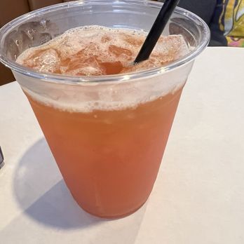 Lee's Seafood Boil - Mai Tai cocktail on POINT - Seafood Near Me - Columbus, Ohio