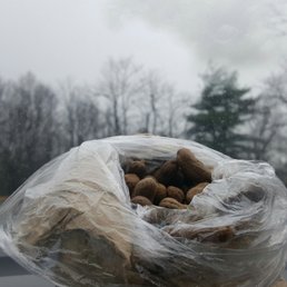 Happiness = mountains and peanuts from Sunrise. Happiness = mountains and peanuts from Sunrise.