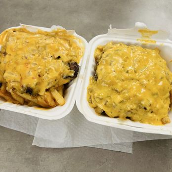 7th Street Burger 86th Street - Burgers Near Me - New York, New York