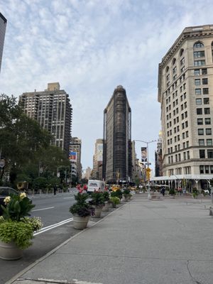 Flatiron Building by null