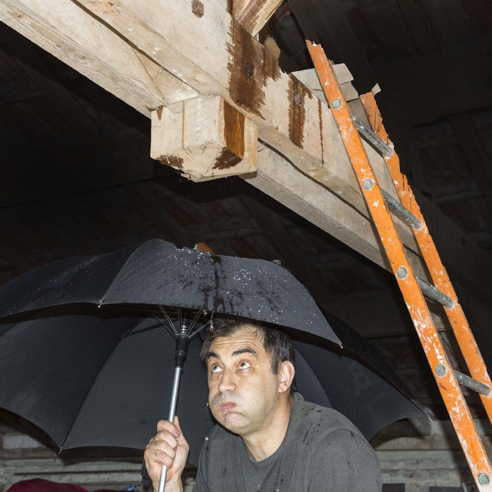 Slide of Roofer Orlando