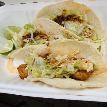 La Taquisa - 1 shrimp taco, 2 chicken mole tacos - Mexican Near Me - Victoria, British Columbia La Taquisa - 1 shrimp taco, 2 chicken mole tacos - Mexican Near Me - Victoria, British Columbia