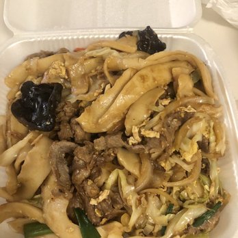JTYH Restaurant - Lamb fried noodles with knife cut noodles. Very good if you like lamb. 4/5 - Chinese Near Me - Rosemead, California JTYH Restaurant - Lamb fried noodles with knife cut noodles. Very good if you like lamb. 4/5 - Chinese Near Me - Rosemead, California