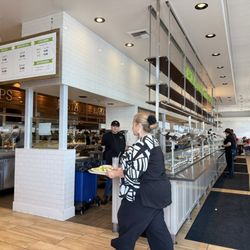 Soup 'n Fresh - Entry way at Soup N Fresh