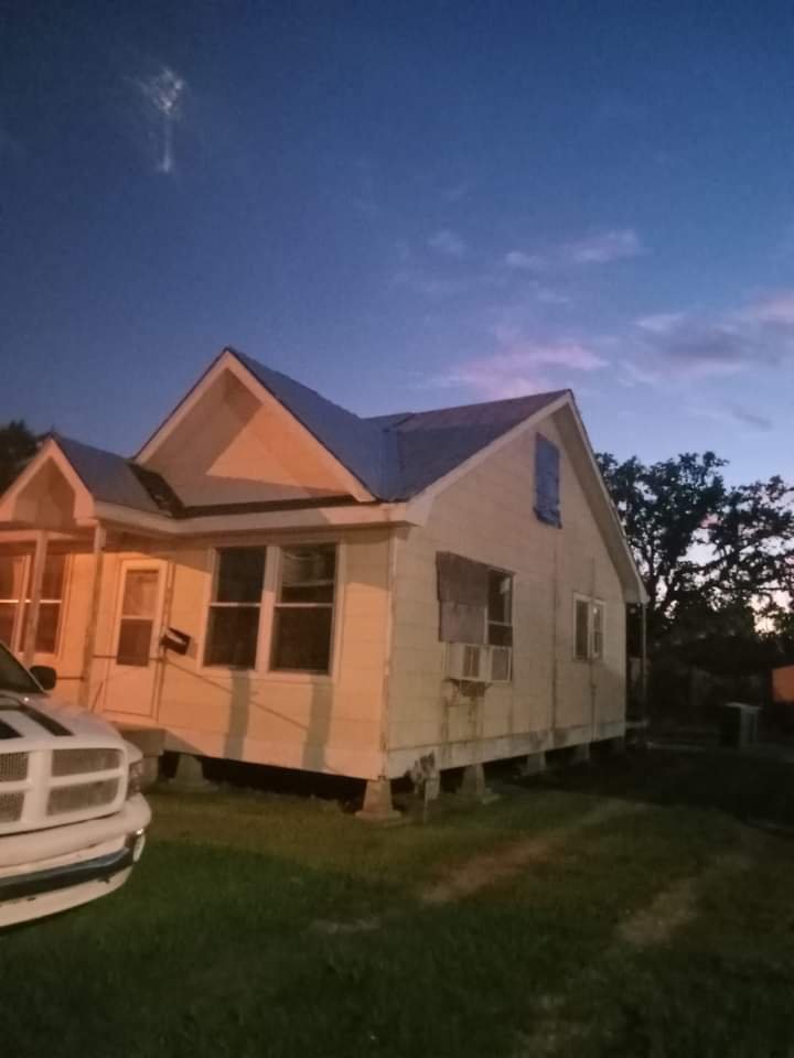 Slide of Chads Roofing and Home Improvements