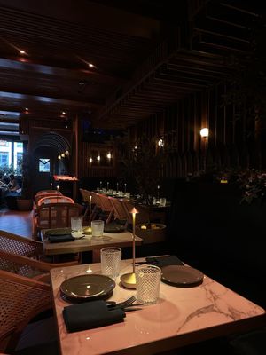 Mira Mediterranean & Hookah Lounge by null