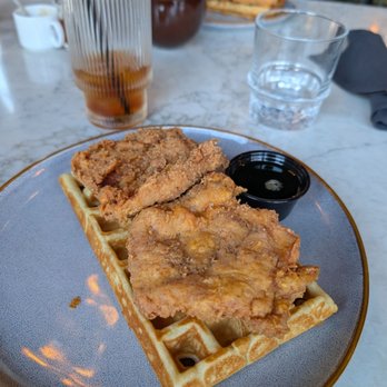 H Cafe - Chicken and waffles (dark meat) - Breakfast & Brunch Near Me - Los Angeles, California