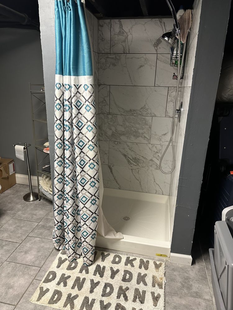 Slide of L&L General Contractor