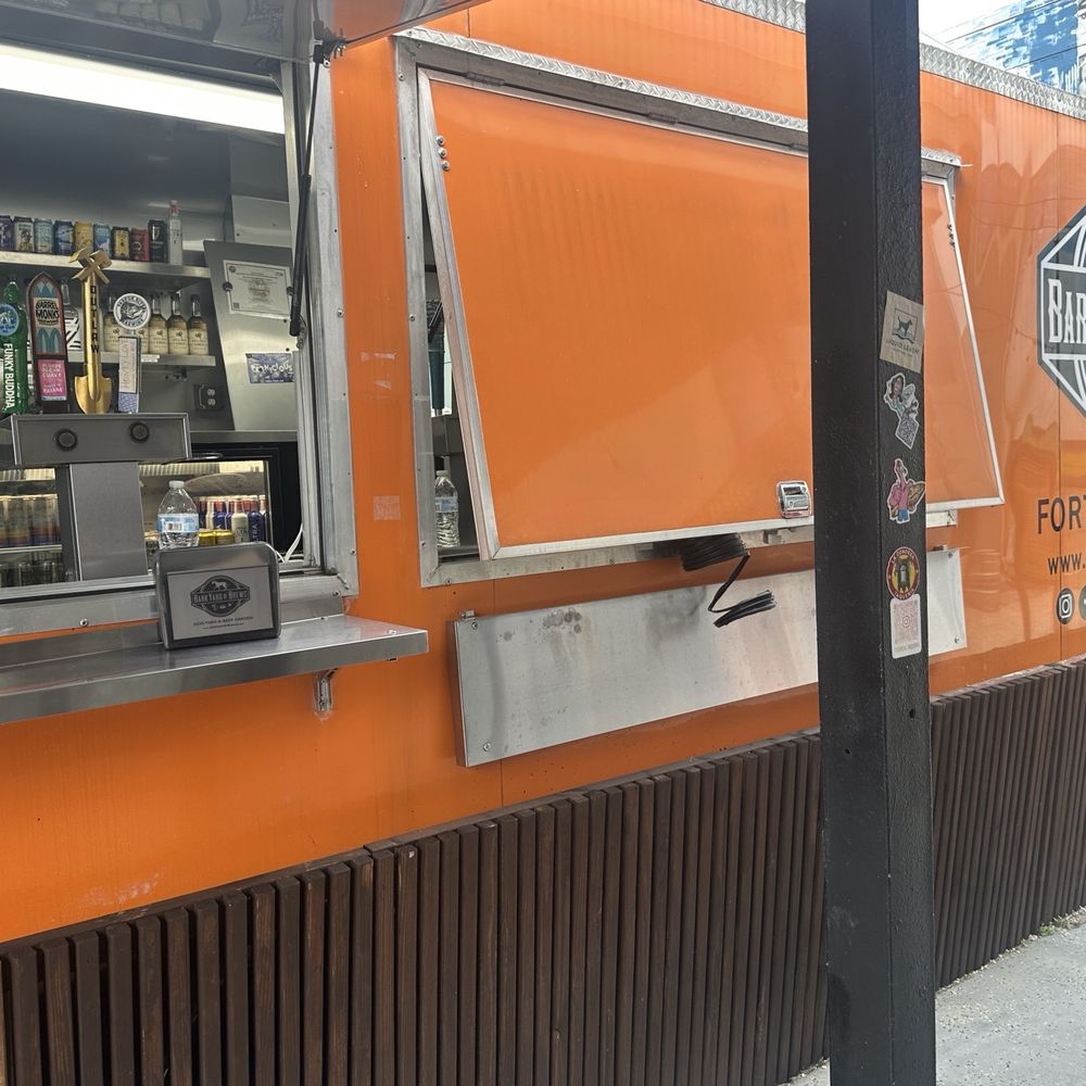 Barkyard n' Brews - Beer truck - Dog Parks Near Me - Fort Lauderdale, Florida Barkyard n' Brews - Beer truck - Dog Parks Near Me - Fort Lauderdale, Florida