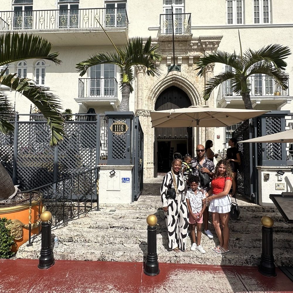 Miami Tour Bus - Bus Tours Near Me - Miami, Florida Miami Tour Bus - Bus Tours Near Me - Miami, Florida