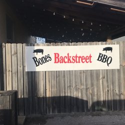 Bone' s Backstreet BBQ - You've arrived!