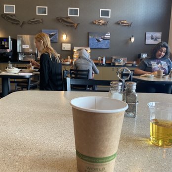 Harbor 360 Hotel - Breakfast area - Hotels Near Me - Seward, Alaska
