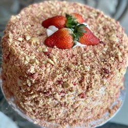 Sweet Rain Vegan Bake Shop - Strawberry Crunch Cake