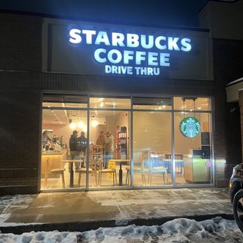 Starbucks - Coffee & Tea Near Me - Grand Rapids, Michigan
