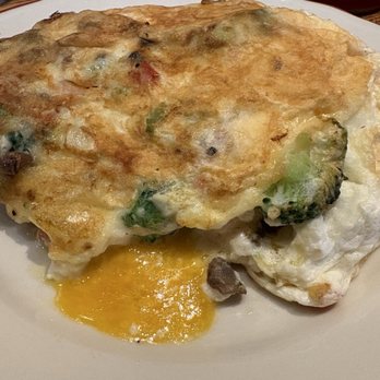 The Original Pancake House - Veggie Omelette (ordered with egg whites) - Breakfast & Brunch Near Me - St. Louis, Missouri The Original Pancake House - Veggie Omelette (ordered with egg whites) - Breakfast & Brunch Near Me - St. Louis, Missouri