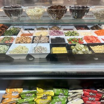 Astor Gourmet & Market - Salad bar - Delis Near Me - Queens, New York Astor Gourmet & Market - Salad bar - Delis Near Me - Queens, New York