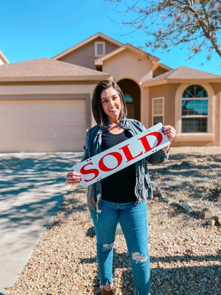 LINDA ESCAMILLA KELLER WILLIAMS REALTY Contact Agent 13 Photos