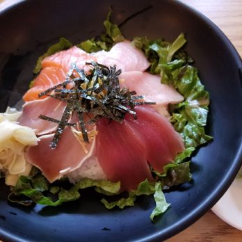 Daichan - 2pc sashimi bowl - $14.50 - Japanese Near Me - Studio City, California