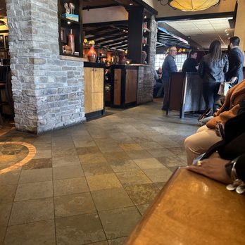LongHorn Steakhouse - Family Members - Steakhouses Near Me - Salisbury, Maryland LongHorn Steakhouse - Family Members - Steakhouses Near Me - Salisbury, Maryland