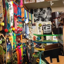 Identity Boardshop - Kick, push. Kick, push.