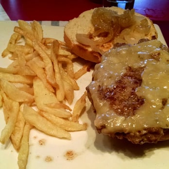 Quinto de la Tarde - Hamburguesa muy deliciosa y solo €5 :d - Spanish Near Me - Oviedo, O