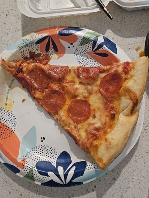 Gino’s Pizzeria by null