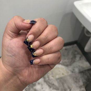 CoCo Nail Bar - Acrylics with designs - Nail Salons Near Me - Centreville, Virginia