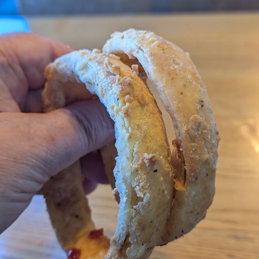 Sonny Bryan's Smokehouse - Onion rings beyond reproach - Barbeque Near Me - Dallas, Texas Sonny Bryan's Smokehouse - Onion rings beyond reproach - Barbeque Near Me - Dallas, Texas