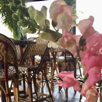 Monarch - Lovely, relaxing atmosphere - New American Near Me - Houston, Texas
