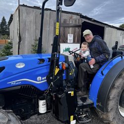 Garlock Tree Farm - We had a wonderful 2025 season and look forward to welcoming back our customers in 2026!