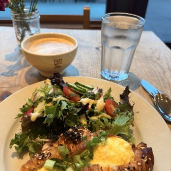 Le Pain Quotidien - Scrambled Egg & Gruyère Croissant Sandwich - Bakeries Near Me - Manhattan Beach, California Le Pain Quotidien - Scrambled Egg & Gruyère Croissant Sandwich - Bakeries Near Me - Manhattan Beach, California