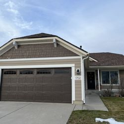 Strom Roofing
