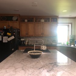 New quartzite island counter