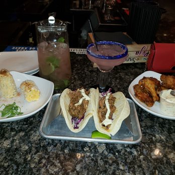 La Roca - Street corn, beef tacos, wings - Mexican Near Me - Philadelphia, Pennsylvania