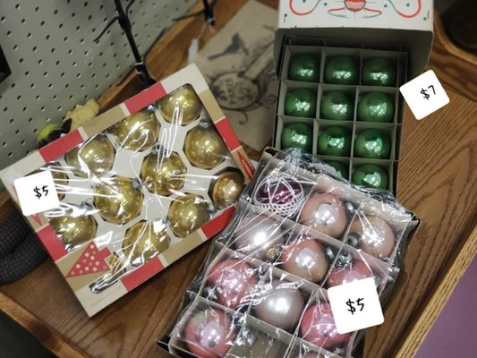 Festive Home & Seasonal Decor - It's never too early to start decorating for the Holidays! Explore our selection of holiday and seasonal décor, including vintage ornaments, repurposed centerpieces, and one-of-a-kind festive finds. 

This Holiday Season, Shop Local at Spaces: Unique Gifts, Festive Décor & Unbeatable Variety—All Under One Roof!